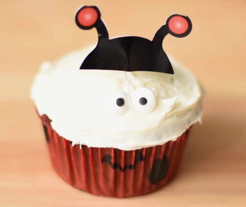 ladybug cupcakes