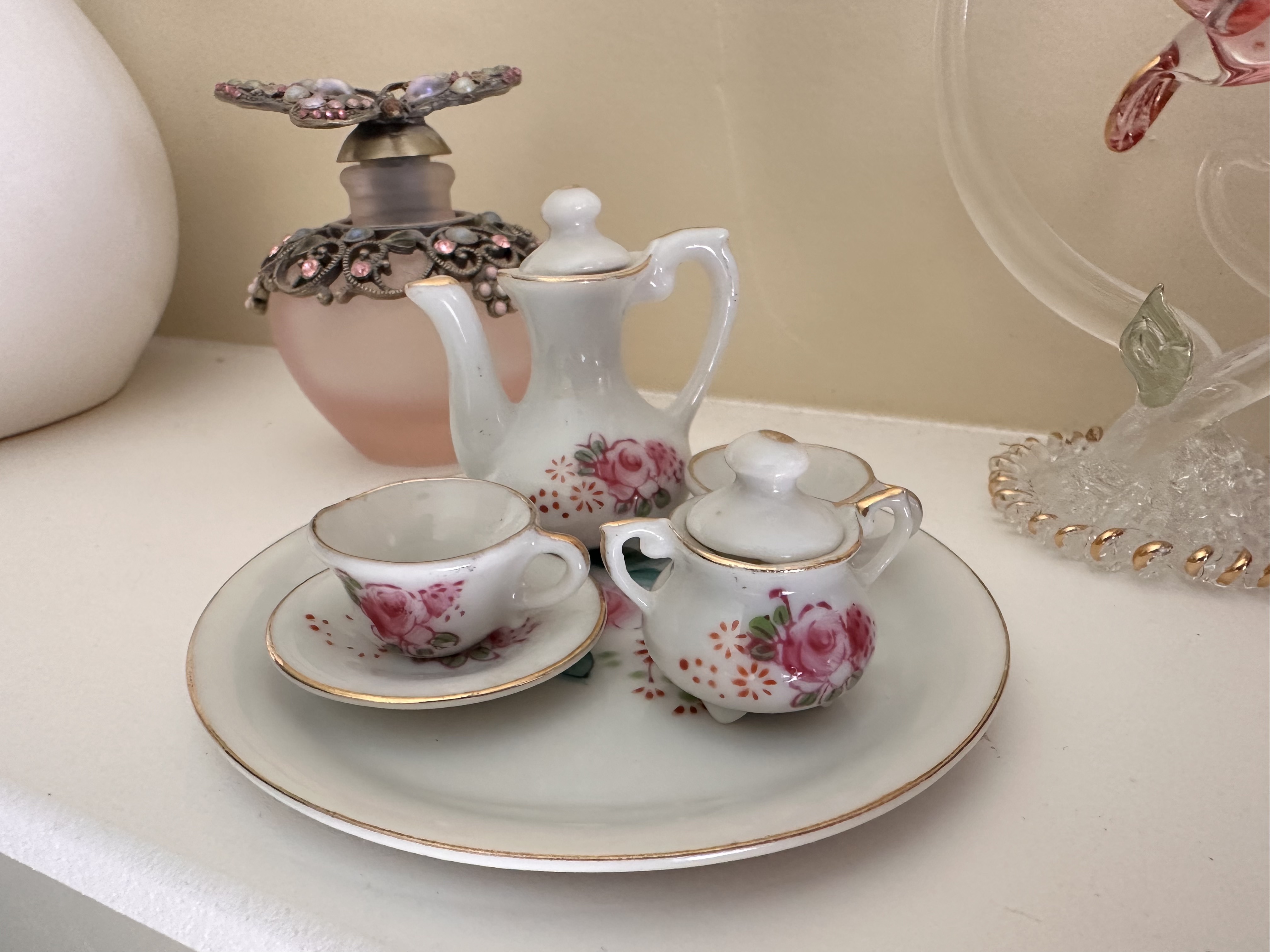 Miniature tea set