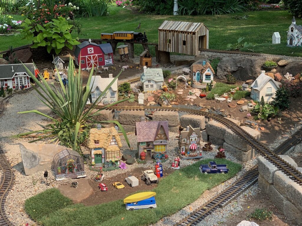 Miniature garden train