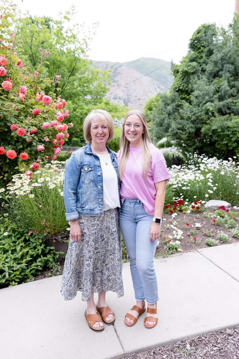 Lynnae-with-daughter