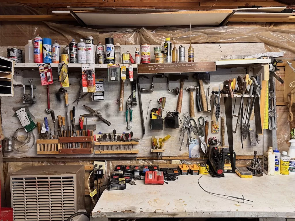 tool bench